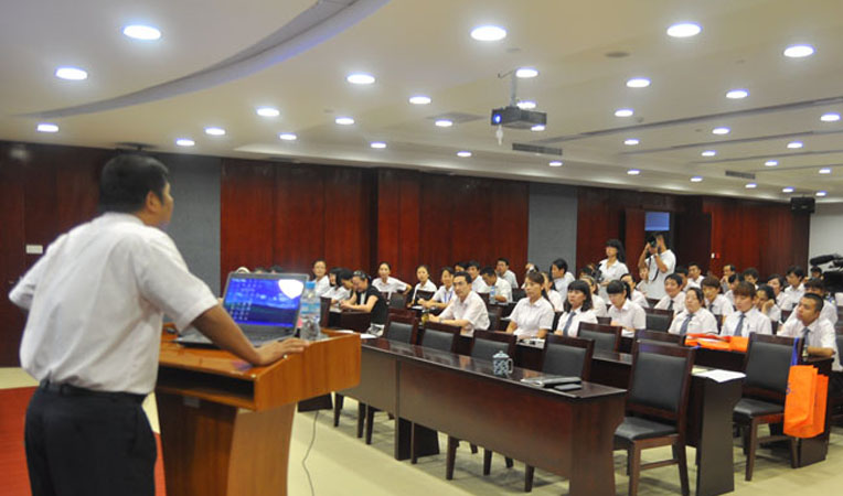 媒體關(guān)注報道