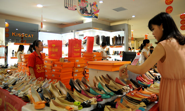 “大搶節”精美鞋品貨品充足