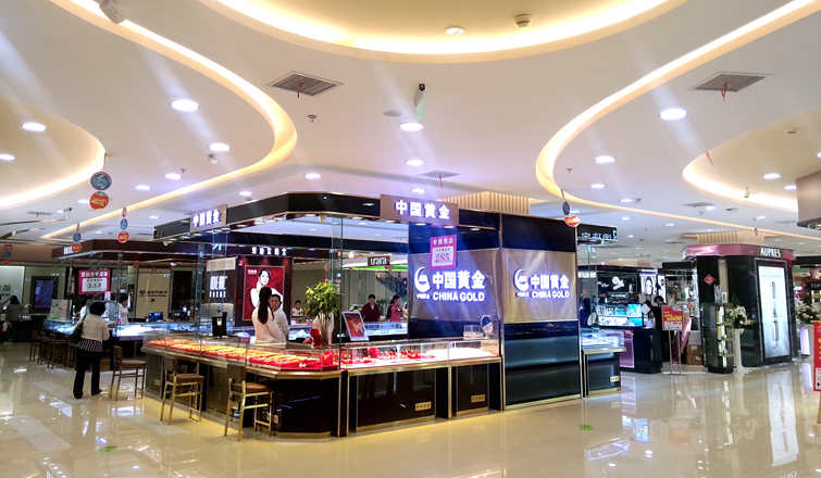 調整升級后,華億國際購物中心更具國際風范